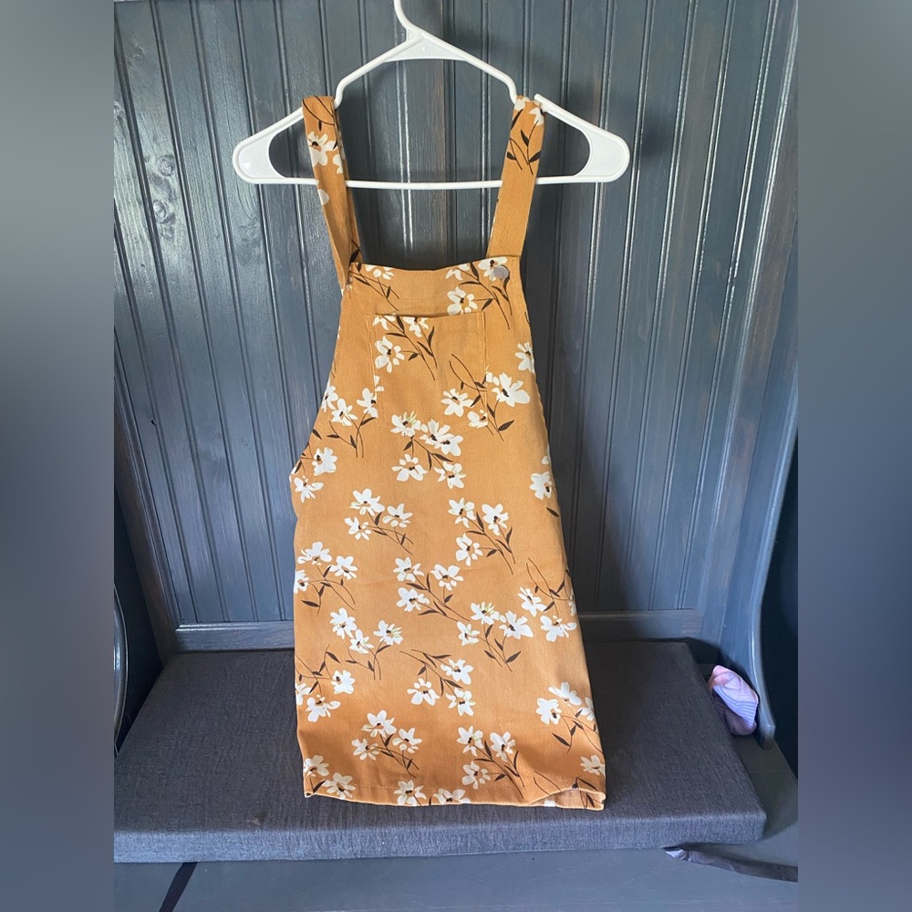 SHEIN Apron Dress in Warm Orange with White Floral